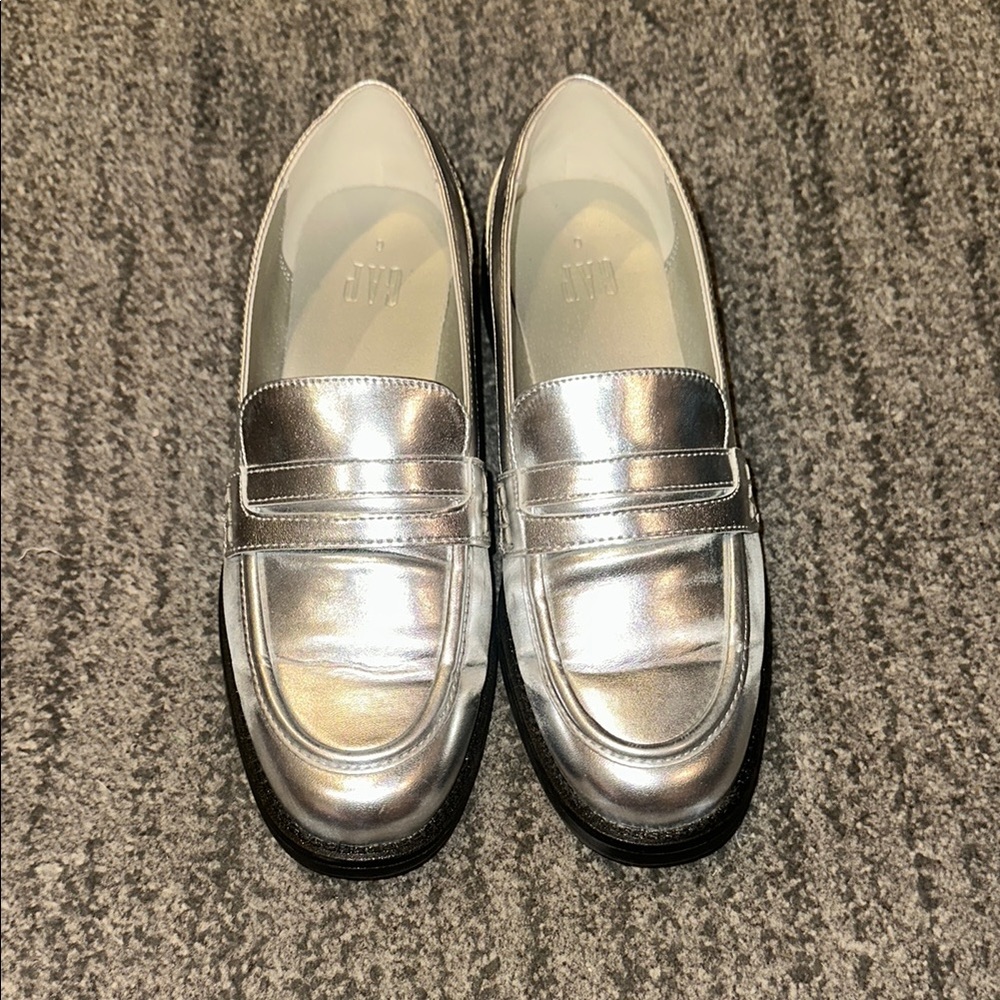 GAP Silver Dress Shoes with Modern Penny Loafer Design